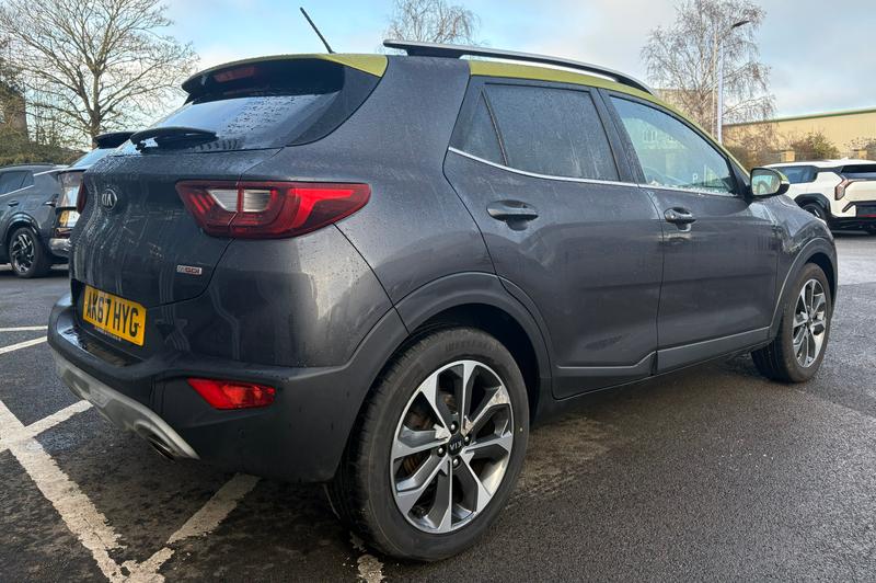 Used Kia Stonic 2017 for sale - 77159208: Photo 4