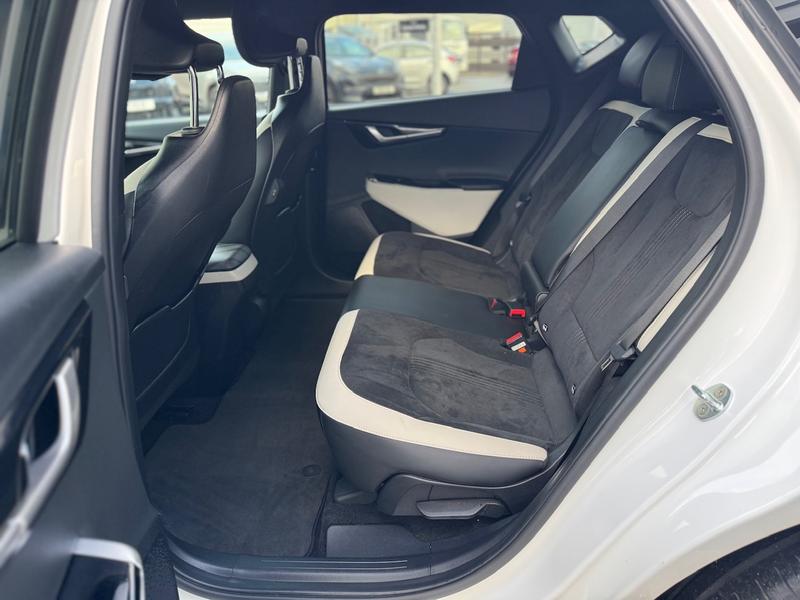 Used Kia EV6 2022 for sale - 76467789: Photo 12