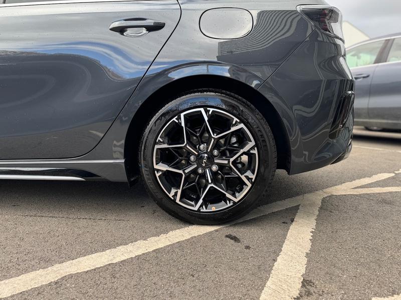 Used Kia Ceed 2025 for sale - 76350397: Photo 12