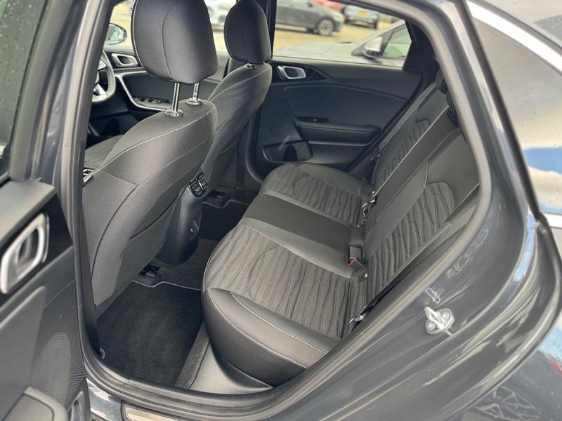 Used Kia Ceed 2025 for sale - 76350397: Photo 14