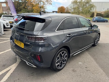 Used Kia Ceed 2025 for sale - 76350397: Photo