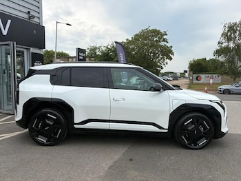 Used Kia EV3 2026 for sale - 78607146: Photo