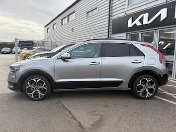Used Kia Niro 2025 for sale - 77890412: Photo