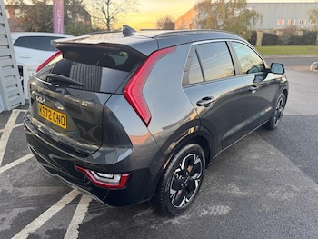 Used Kia Niro 2023 for sale - 76580809: Photo