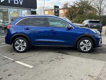 Used Kia Niro 2022 for sale - 77013745: Photo