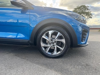 Used Kia Stonic 2022 for sale - 75881003: Photo