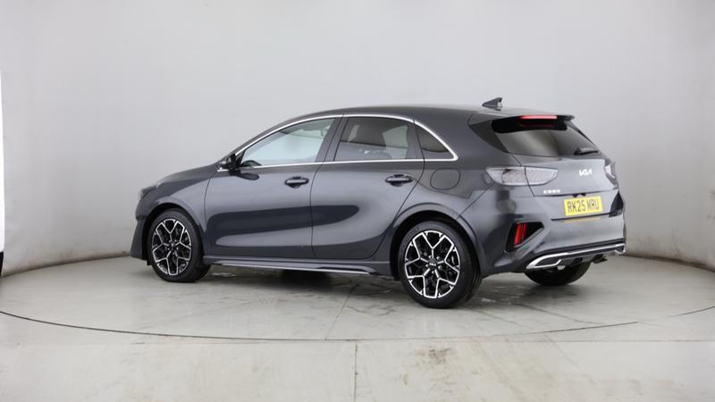 Used Kia Ceed 2025 for sale - 76391398: Photo 2