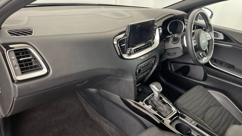 Used Kia Ceed 2025 for sale - 76391398: Photo 8