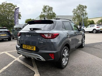 Used Kia Stonic 2023 for sale - 78688587: Photo