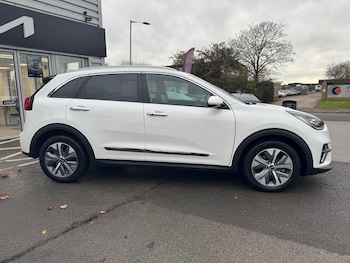 Used Kia Niro 2021 for sale - 76716385: Photo