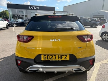 Used Kia Stonic 2023 for sale - 78942215: Photo