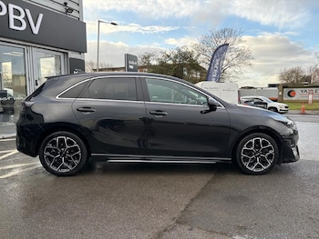 Used Kia Ceed 2025 for sale - 77529125: Photo