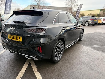 Used Kia Ceed 2025 for sale - 77529125: Photo