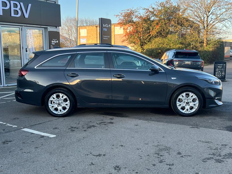 Used Kia Ceed 2023 for sale - 76895568: Photo 2