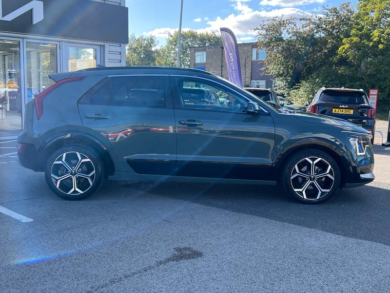 Used Kia Niro 2023 for sale - 76076745: Photo 2