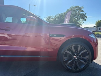Used Jaguar F-Pace 2021 for sale - 78954090: Photo