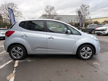 Used Kia Venga 2018 for sale - 77687544: Photo
