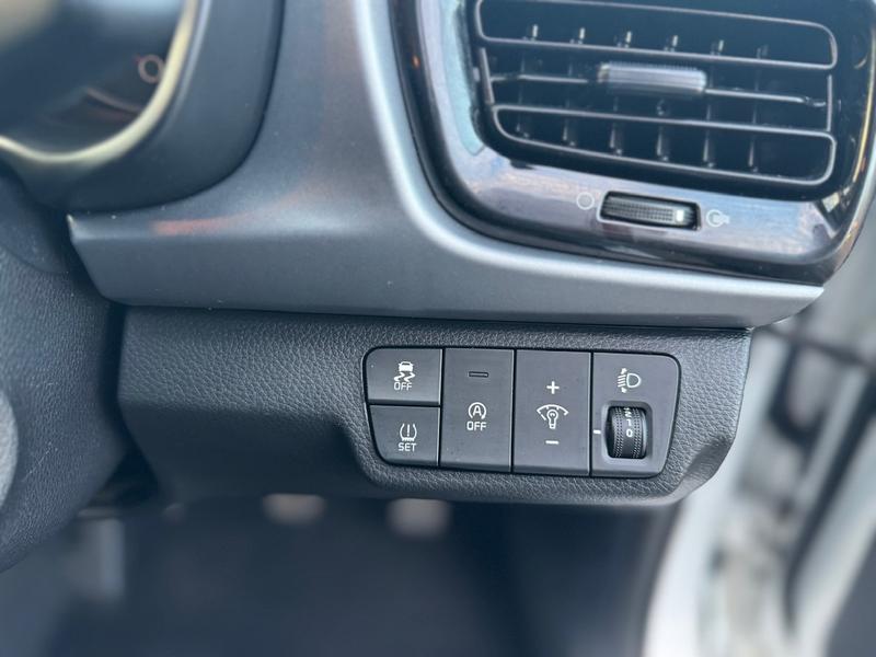 Used Kia Rio 2023 for sale - 76329721: Photo 20