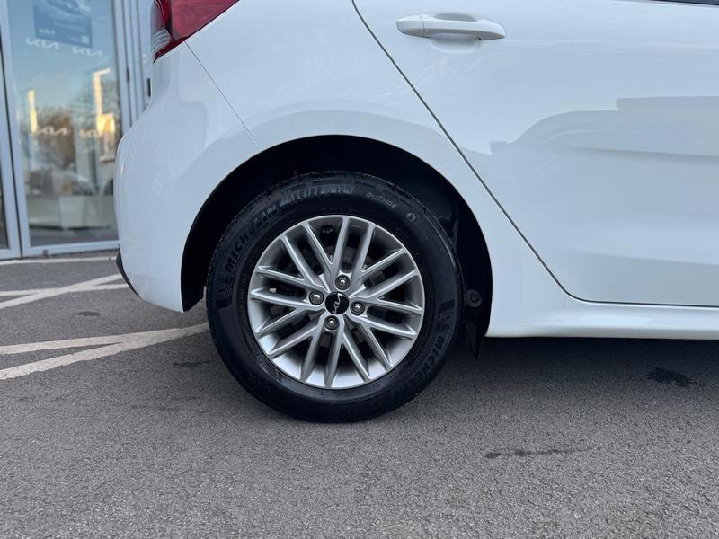 Used Kia Rio 2023 for sale - 76329721: Photo 5