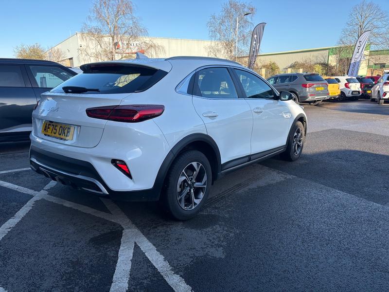 Used Kia XCeed 2025 for sale - 77435056: Photo 3