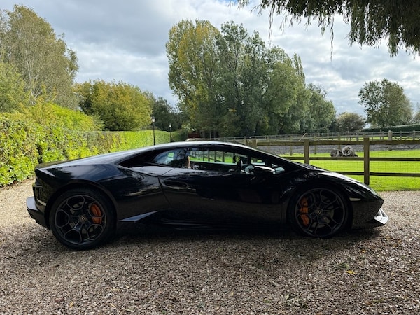 Used Lamborghini Huracan 2015 for sale - 76163051: Photo 26