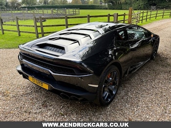 Used Lamborghini Huracan 2015 for sale - 76163051: Photo 4