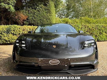 Used Porsche Taycan 2020 for sale - 75947897: Photo