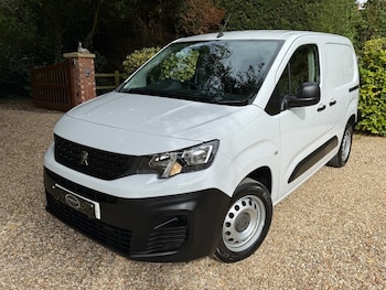 Used Peugeot Partner 2023 for sale - 75843147: Photo