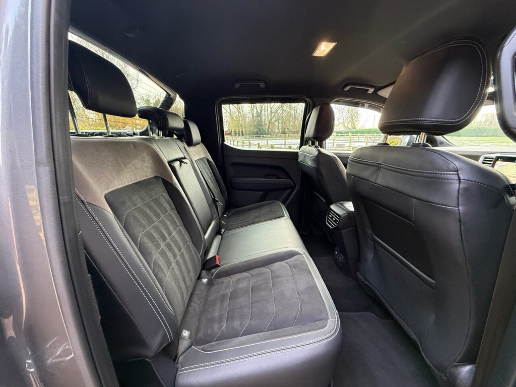 Used Volkswagen Amarok 2023 for sale - 77110921: Photo 15