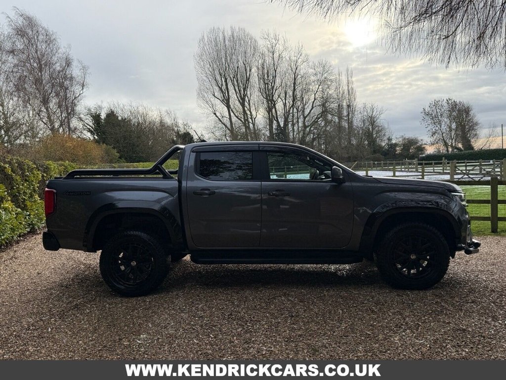 Used Volkswagen Amarok 2023 for sale - 77110921: Photo 4