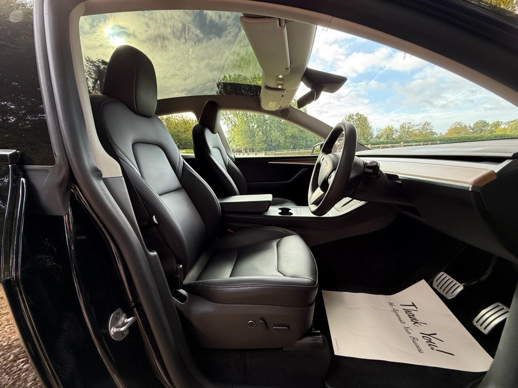 Used Tesla Model Y 2024 for sale - 76074143: Photo 9