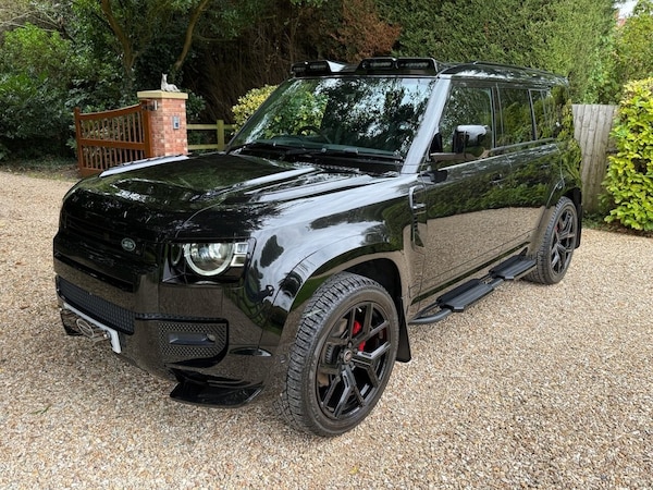 Used Land Rover Defender 2024 for sale - 76039242: Photo 14