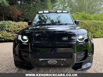 Used Land Rover Defender 2024 for sale - 76039242: Photo