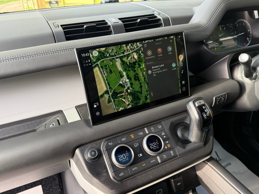 Used Land Rover Defender 2023 for sale - 76559115: Photo 18