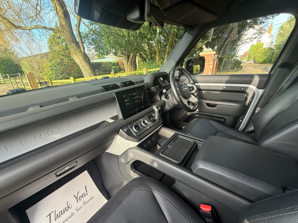 Used Land Rover Defender 2023 for sale - 76559115: Photo 21