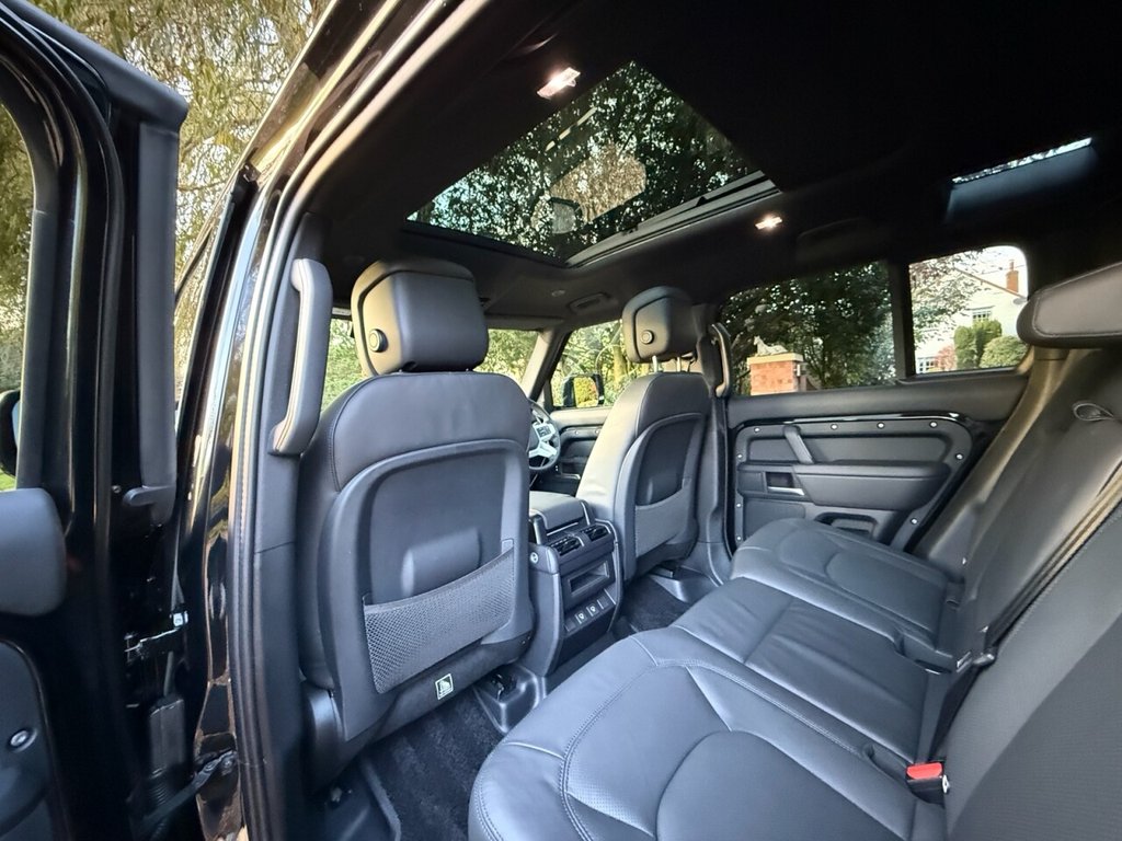 Used Land Rover Defender 2025 for sale - 76547119: Photo 15