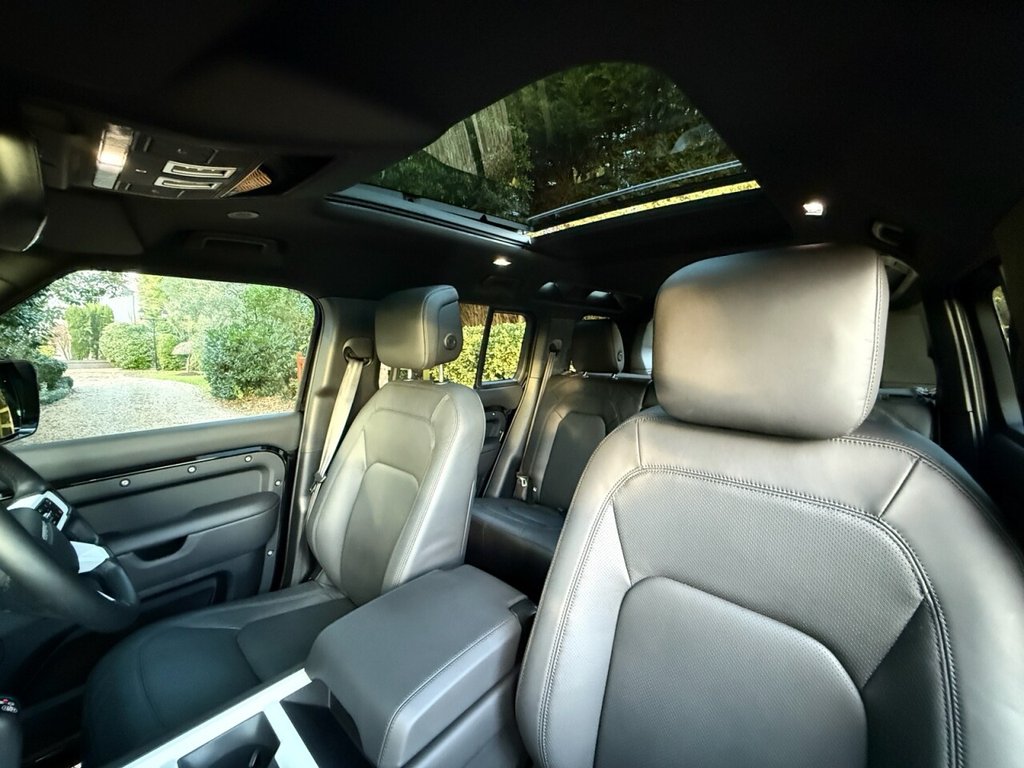 Used Land Rover Defender 2025 for sale - 76547119: Photo 22