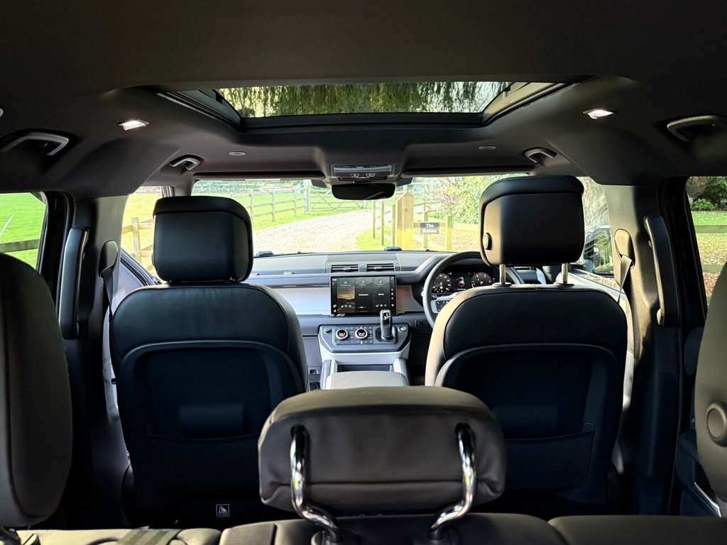 Used Land Rover Defender 2025 for sale - 76547119: Photo 23