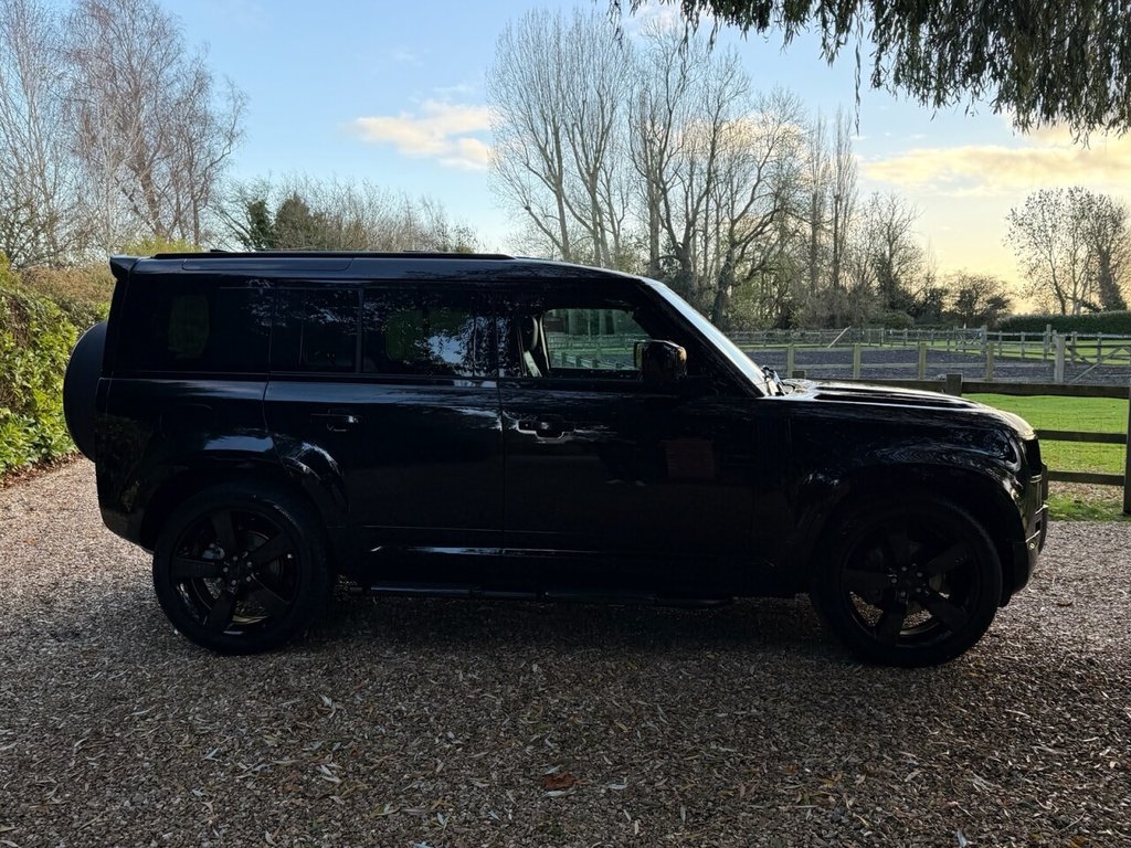 Used Land Rover Defender 2025 for sale - 76547119: Photo 28