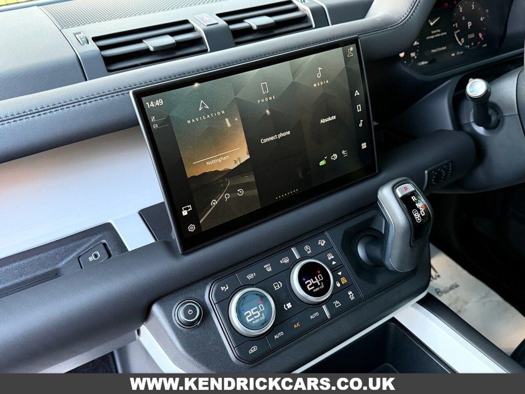 Used Land Rover Defender 2025 for sale - 76547119: Photo 8