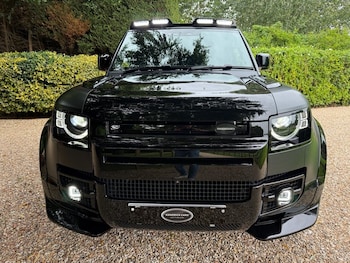 Used Land Rover Defender 2024 for sale - 75281496: Photo