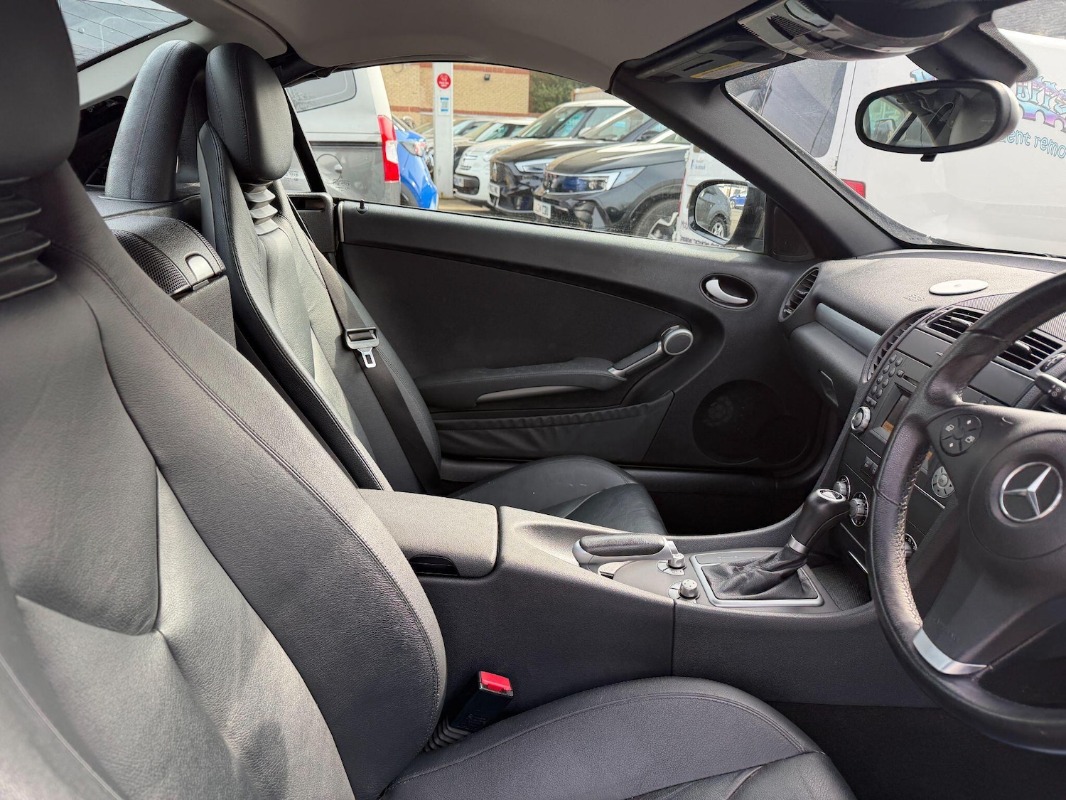 Used Mercedes-Benz SLK 2008 for sale - 77970171: Photo 8