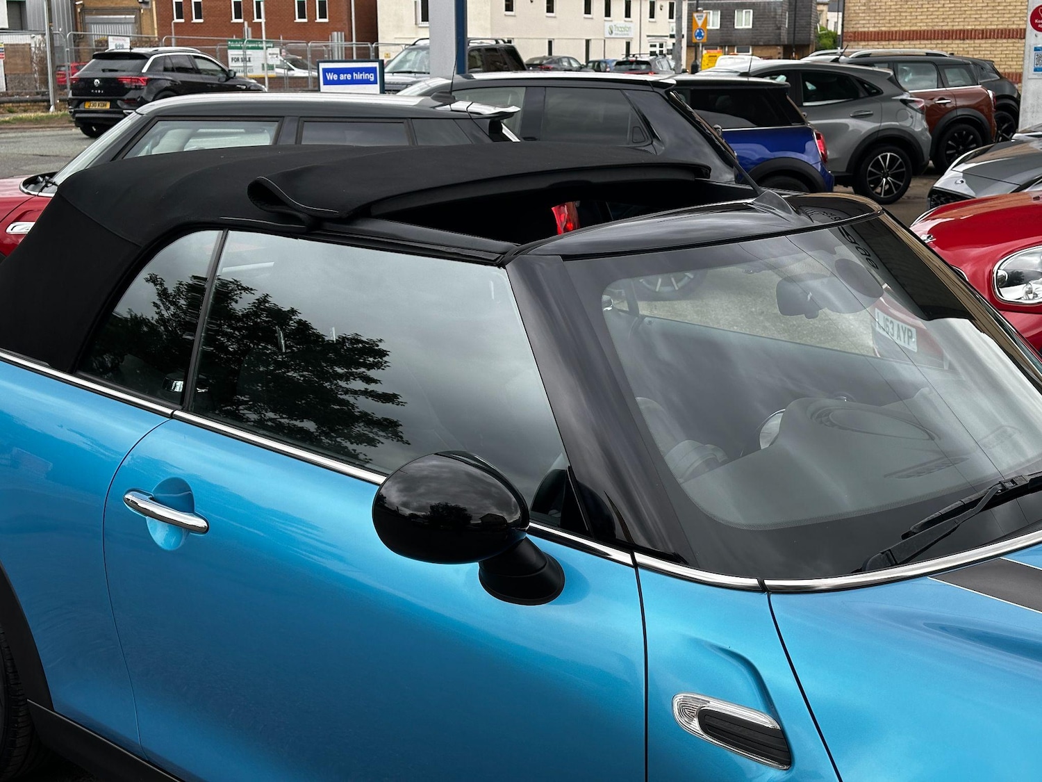 Used MINI Convertible 2017 for sale - 76936537: Photo 10