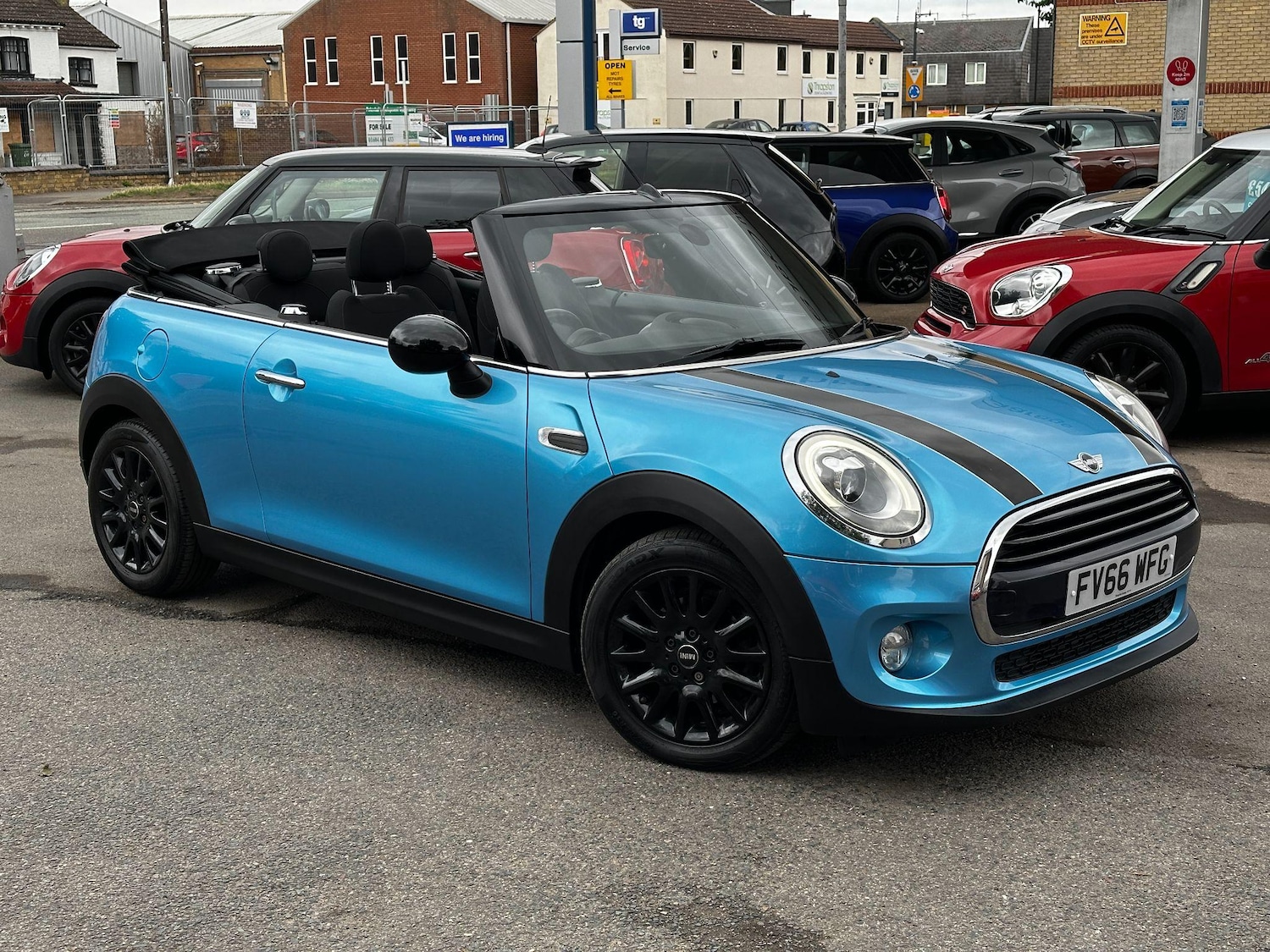 Used MINI Convertible 2017 for sale - 76936537: Photo 12