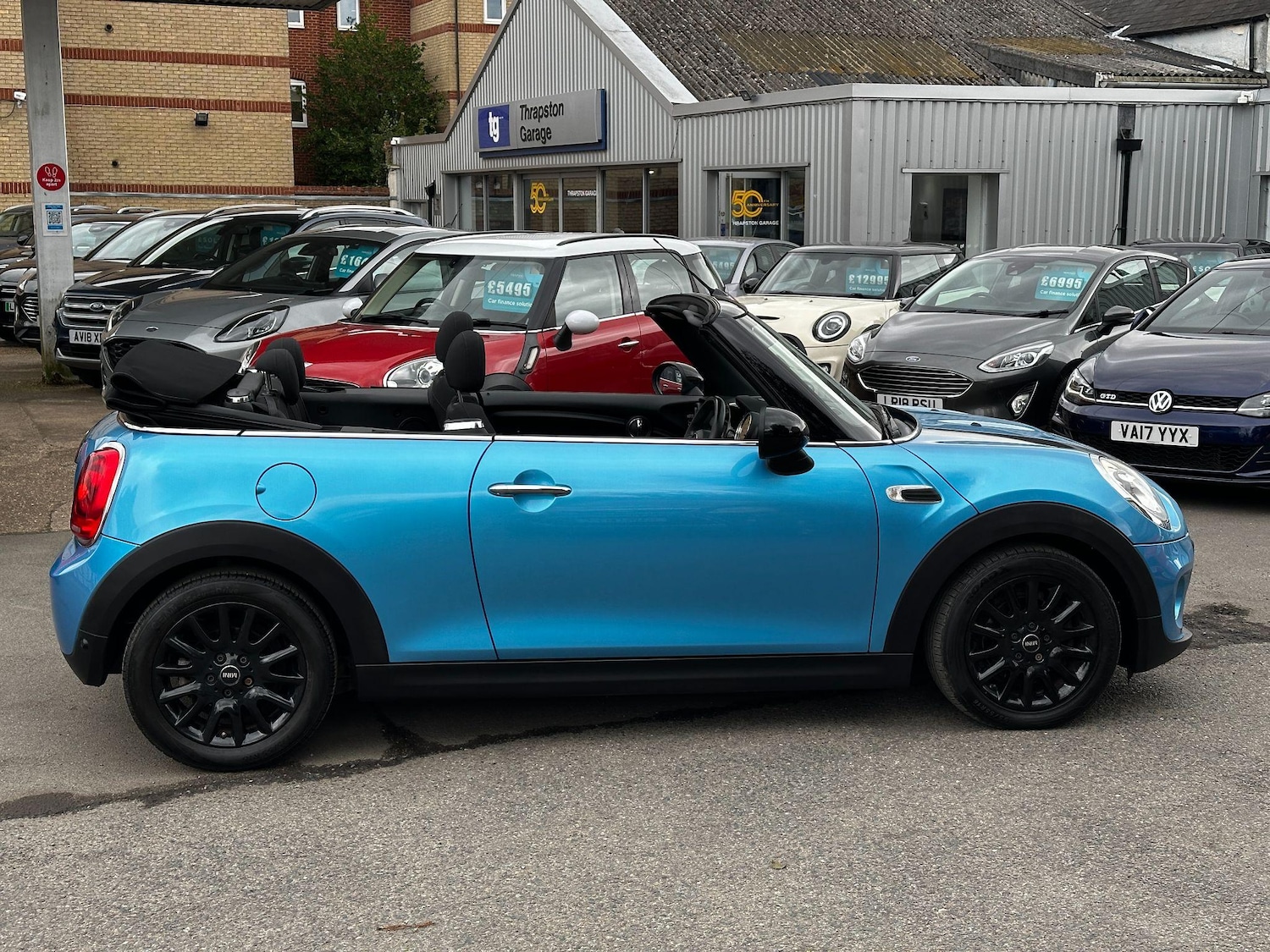 Used MINI Convertible 2017 for sale - 76936537: Photo 18