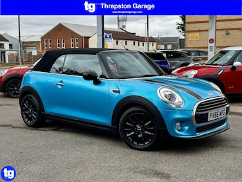 Used MINI Convertible 2017 for sale - 76936537: Photo