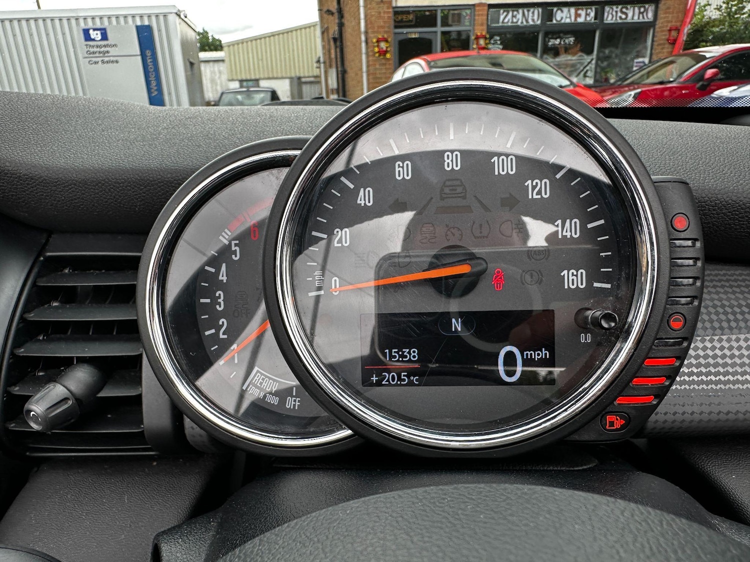 Used MINI Convertible 2017 for sale - 76936537: Photo 34