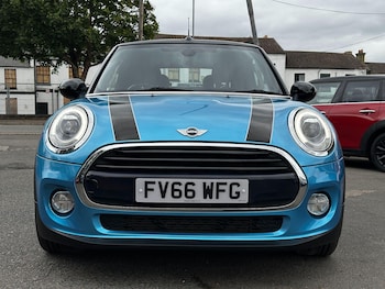 Used MINI Convertible 2017 for sale - 76936537: Photo