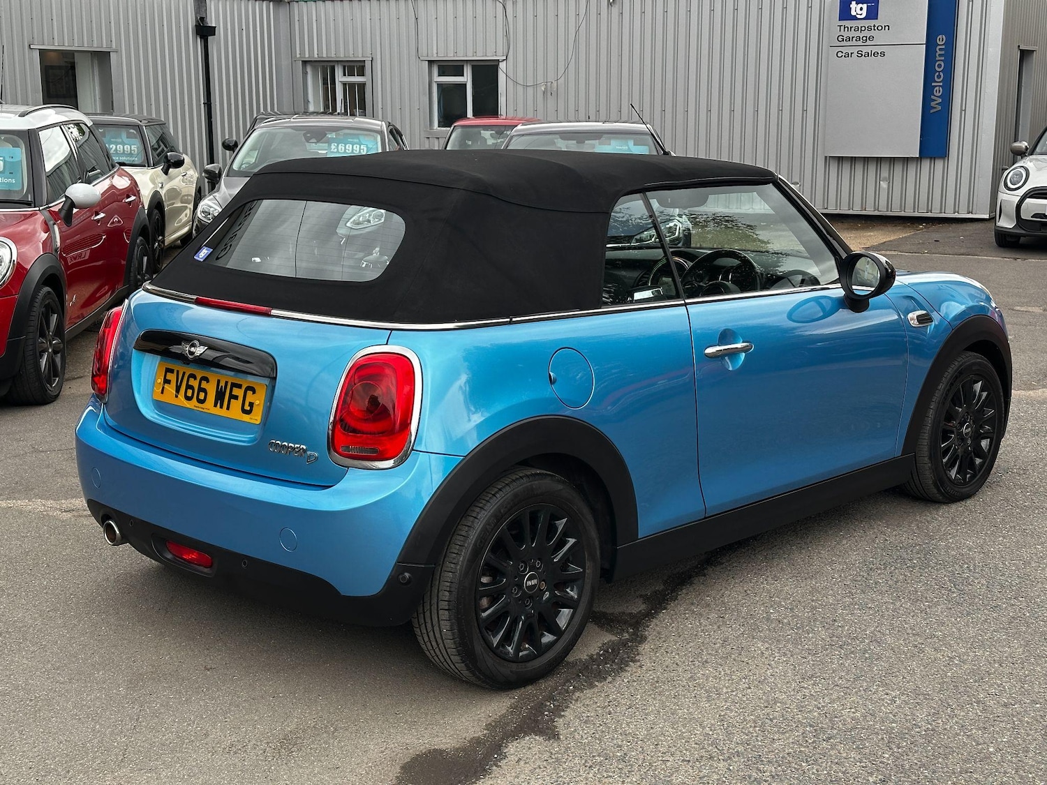 Used MINI Convertible 2017 for sale - 76936537: Photo 8