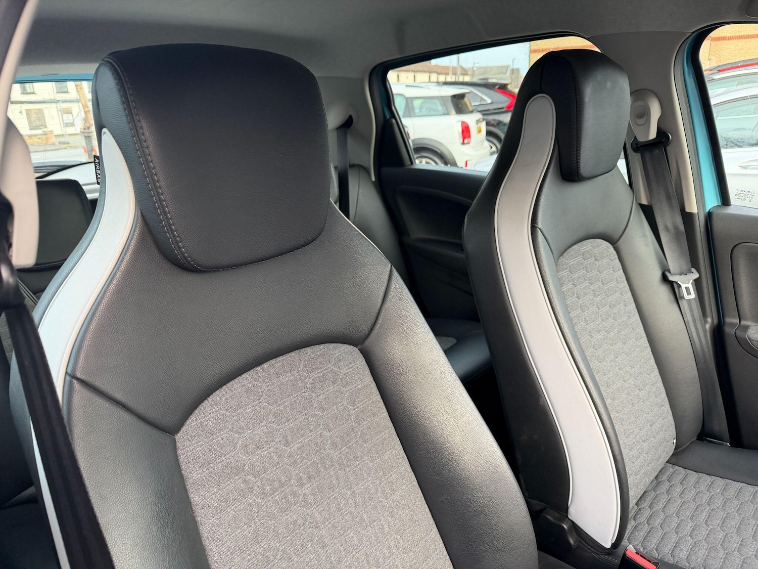 Used Renault Zoe 2021 for sale - 77109852: Photo 10